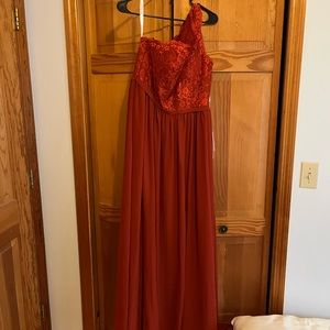 Bridesmaid gown size 14